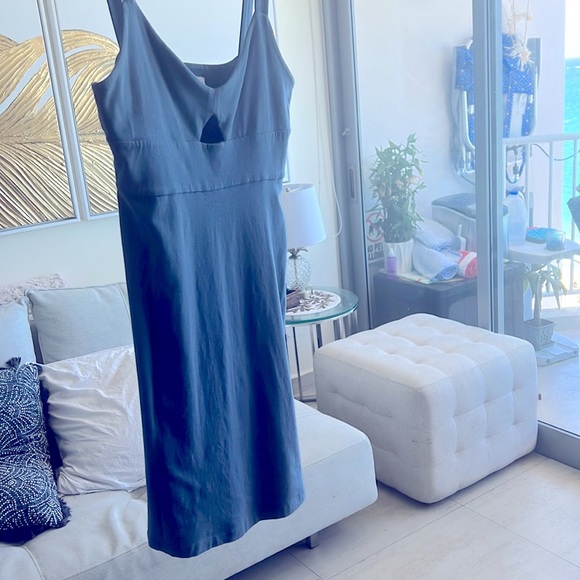 NWOT - sexy, soft, stretchy RCVA mini in beautiful shade of blue - Picture 4 of 4